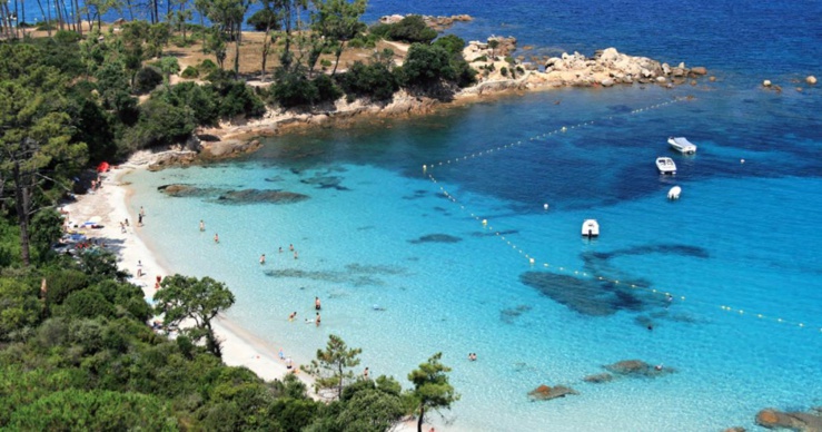 Les plages de Porticcio, sur la rive sud du golfe d'Ajaccio