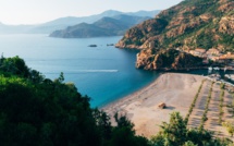 Partir en Corse sans trop dépenser