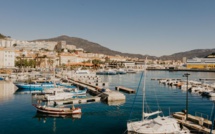 Jet ski à Ajaccio, la solution depuis le port Tino Rossi Jet ski à Ajaccio, la solution depuis le port Tino Rossi